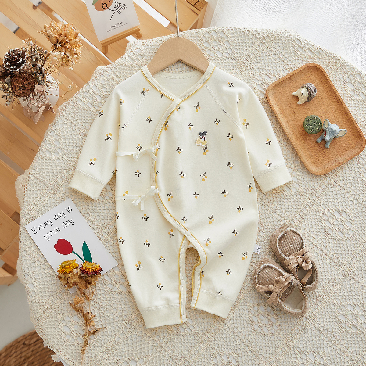 Newborn Baby Clothes Newborn Pure Cotton Boneless Jumpsuit Spring and Autumn Romper Baby Monk Clothing Summer Butterfly Clothing