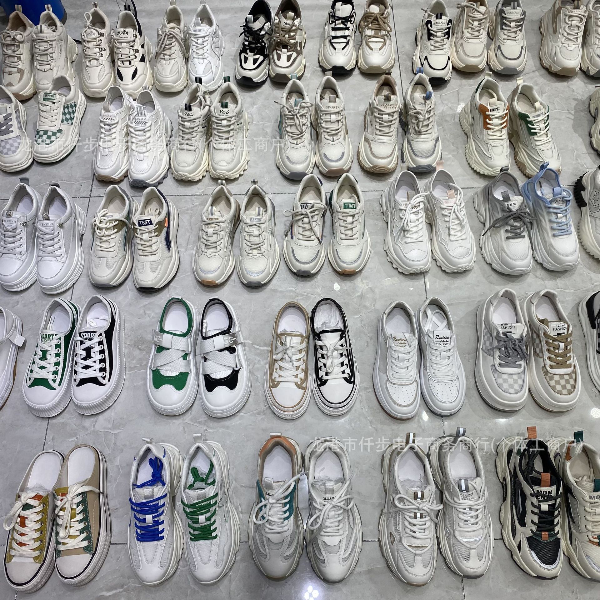 库存鞋子批发女鞋尾货鞋老爹鞋尾货小白鞋尾货运动鞋尾货工厂尾单