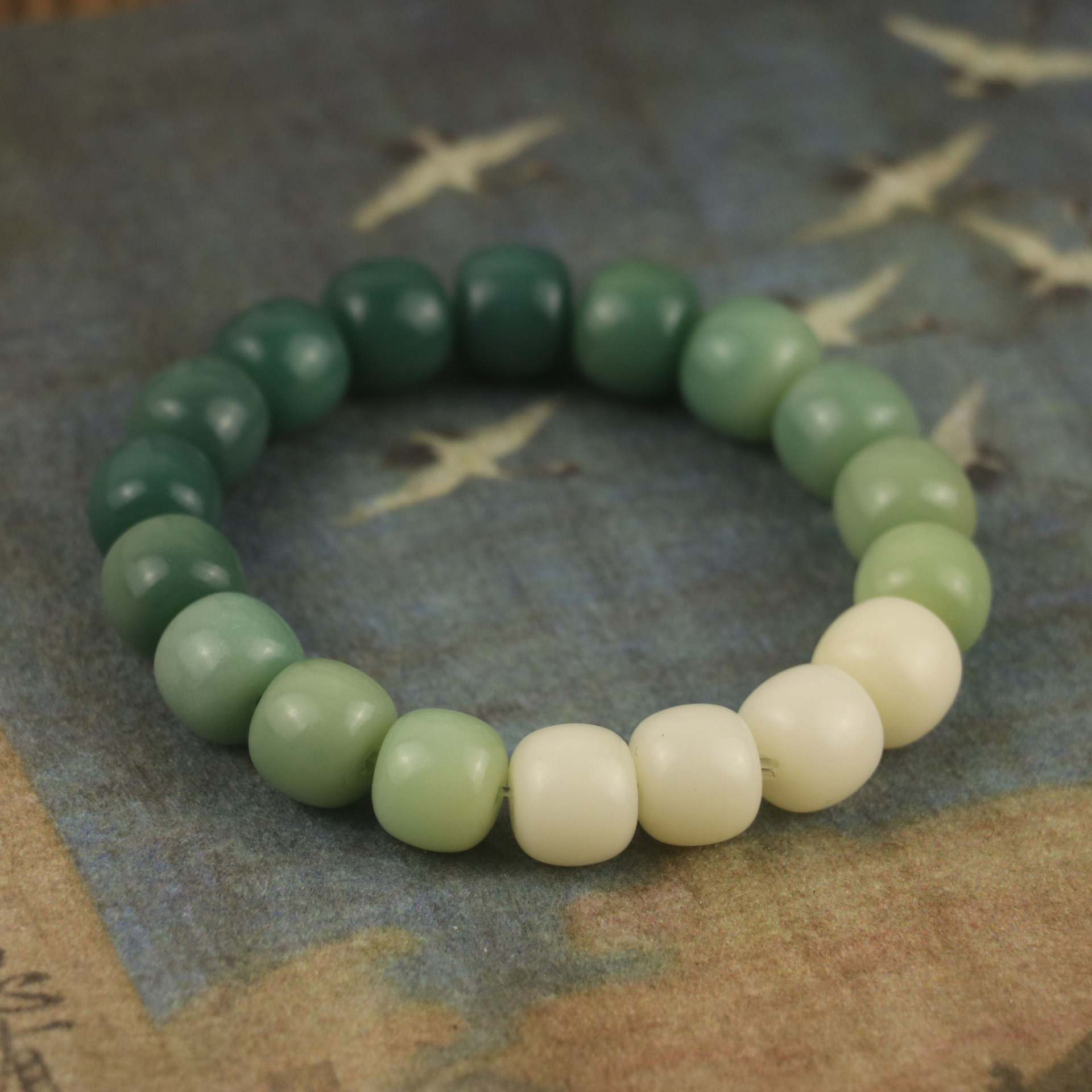 绕指柔原生态白玉绿阴皮菩提根老型桶珠佛珠手串金刚凤眼文玩男女