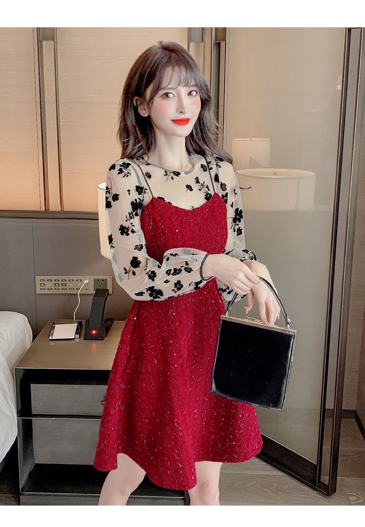 春装2021年新款女装过年衣服新年裙子温柔风吊带连衣裙两件套装跨