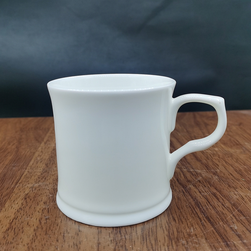 厂家印制骨质瓷异型白色陶瓷杯 高温色釉马克杯 出口欧洲