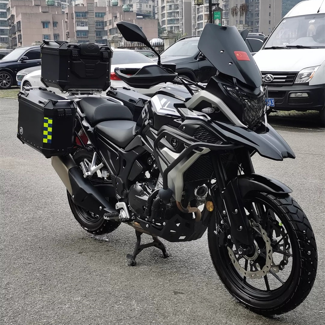 新款凯越525x街车贝纳利金鹏502拉力车男士巡航旅行越野摩托车