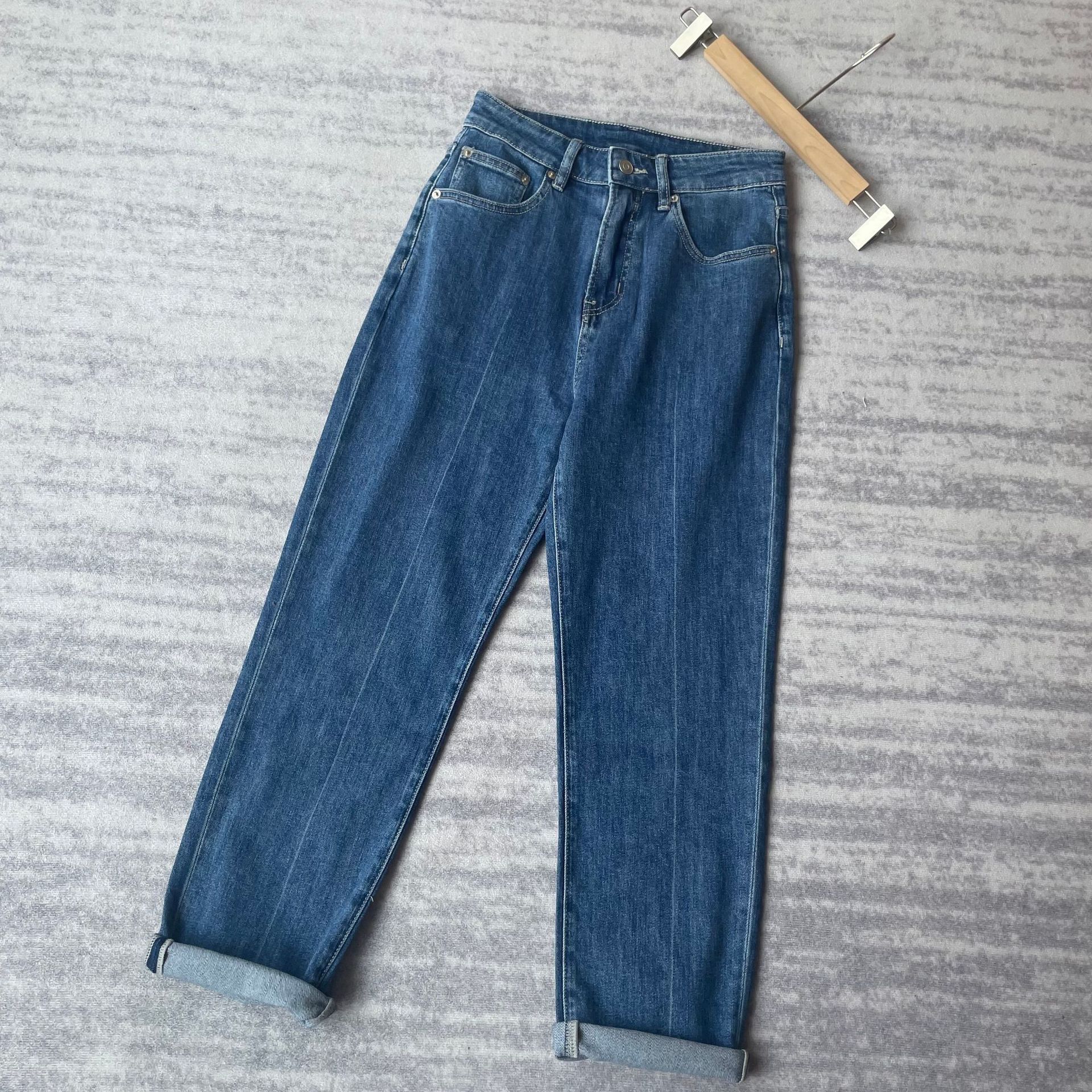 女士高腰显瘦九分直筒裤牛仔裤春夏新