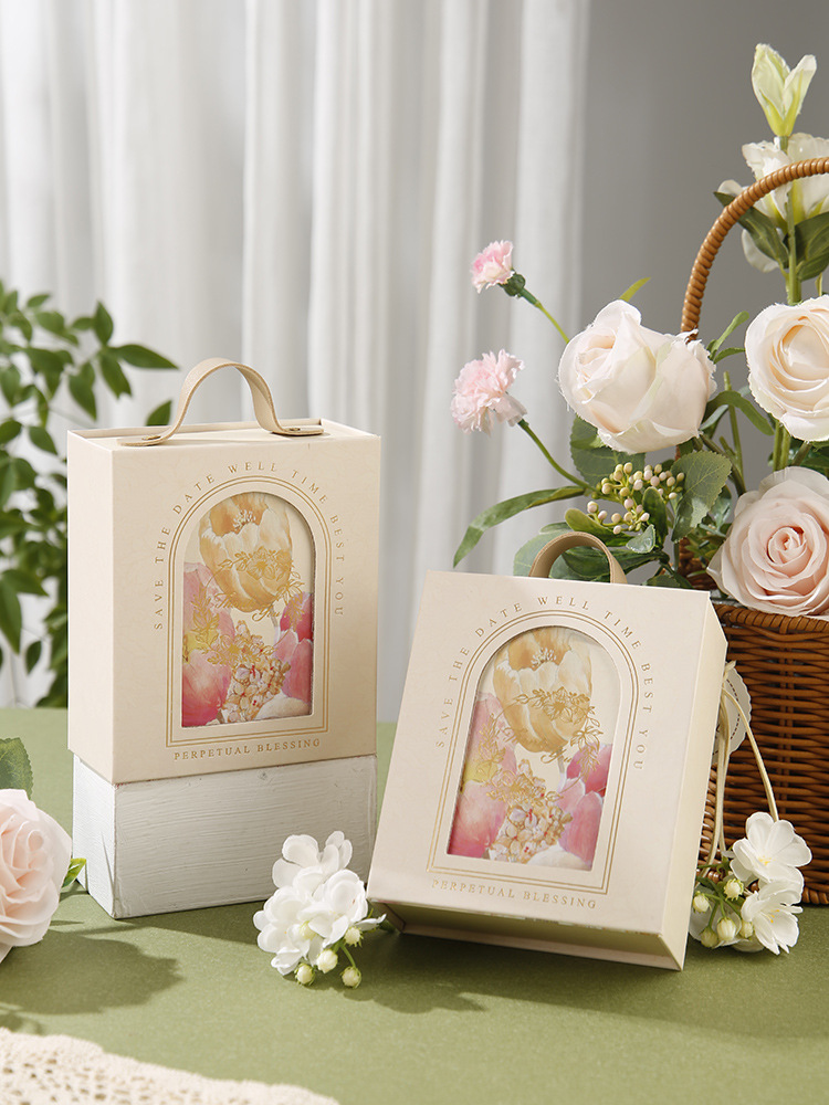 结婚喜糖盒子伴娘伴手礼盒郁金香礼物盒空盒送女友闺蜜礼品包装盒