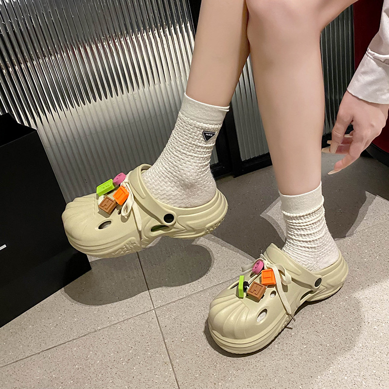 洞洞鞋女款2024新款外穿贝壳头厚底软底增高鞋带包头夏季凉鞋