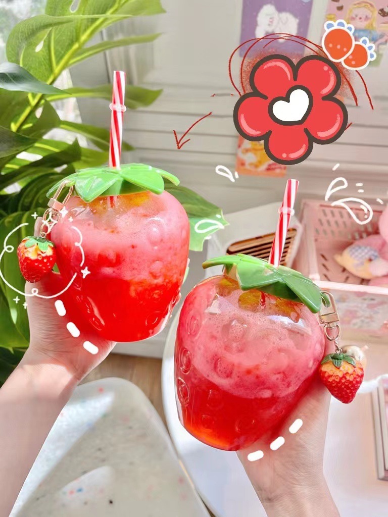 ins wind net red strawberry cup with straw plastic cup cute female belt accessories milky tea cup student water cup water bottle