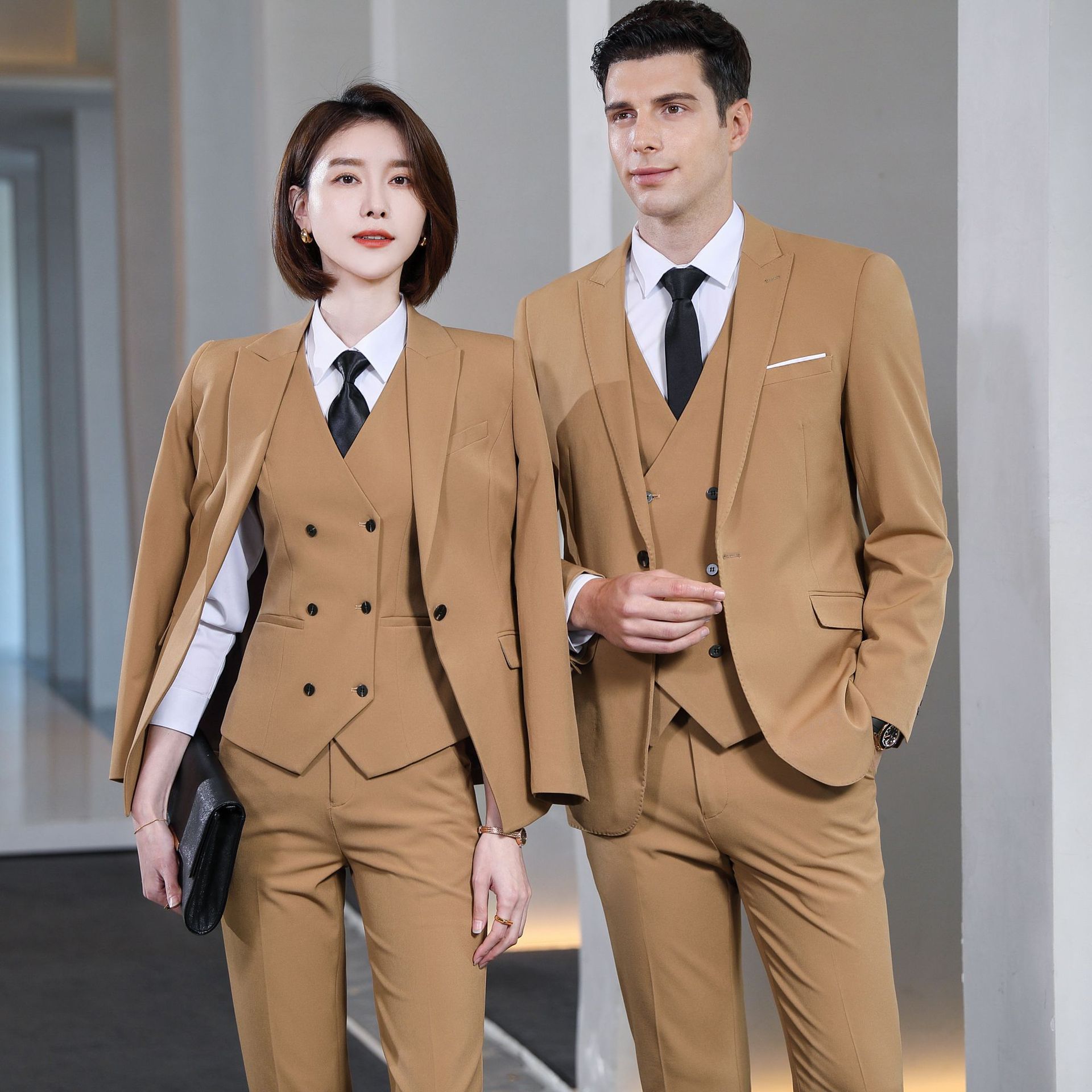 男士纯色西装三件套结婚新郎伴郎宴会礼服单排一粒扣西