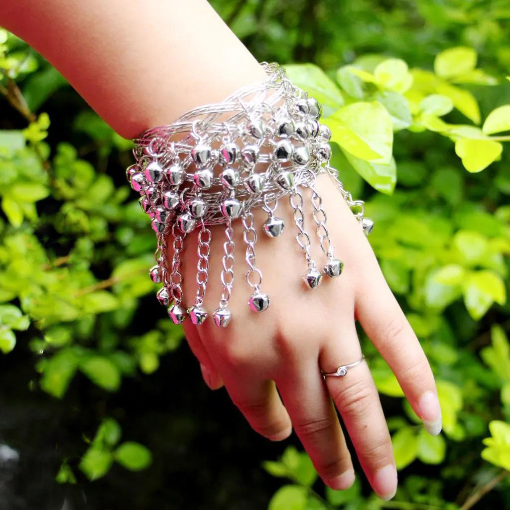 少数民族铃铛手链苗族银饰手镯舞台演出手环苗银手链异域敦煌臂环