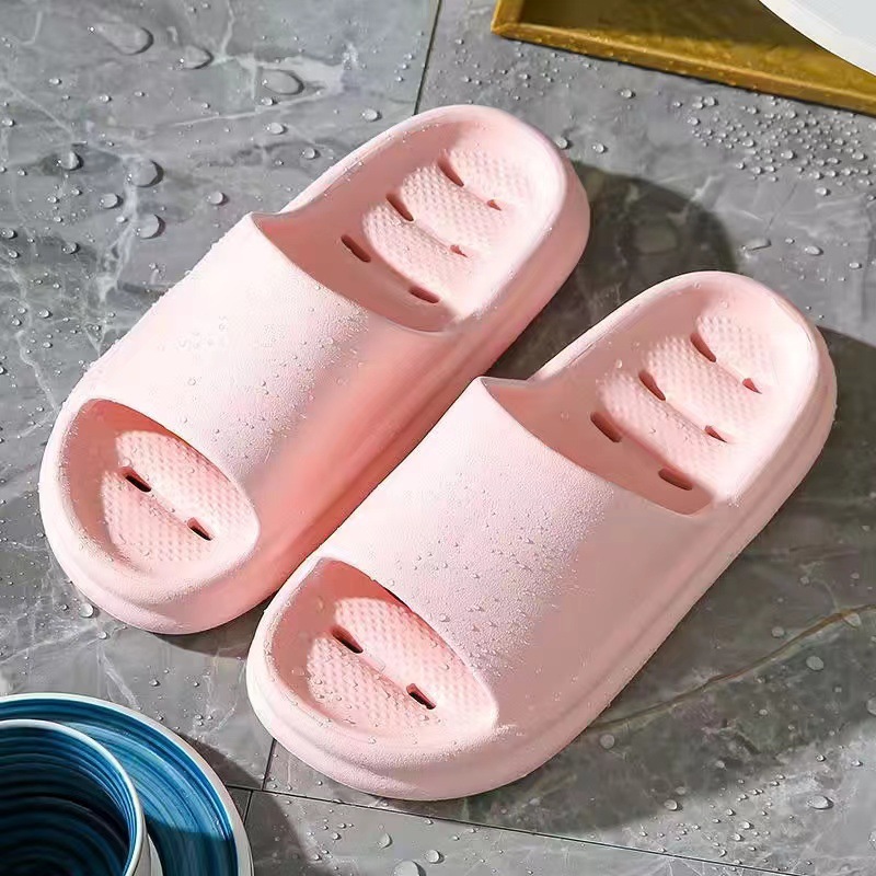 2023 New Slippers Women's Summer Household Slippers Bathroom Bath Non-Slip Thick Bottom Quick-Drying Couples Sandals Men