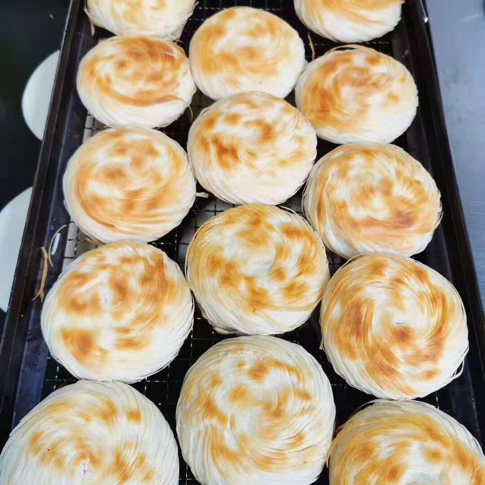 陕西商用 冷冻老潼关肉夹馍饼胚速食半成品生饼胚面饼批发 千层饼