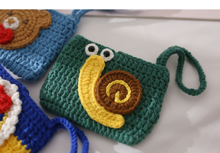 卡通毛线编织卡包成品 创意手工钩织卡套 可爱女生公交卡保护套