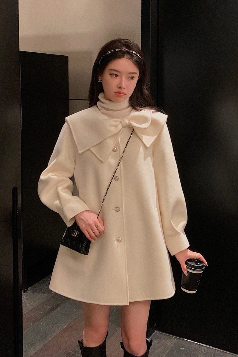杨小卷全羊毛白色蝴蝶结大衣女秋冬气质双面尼小个子短款毛呢外套