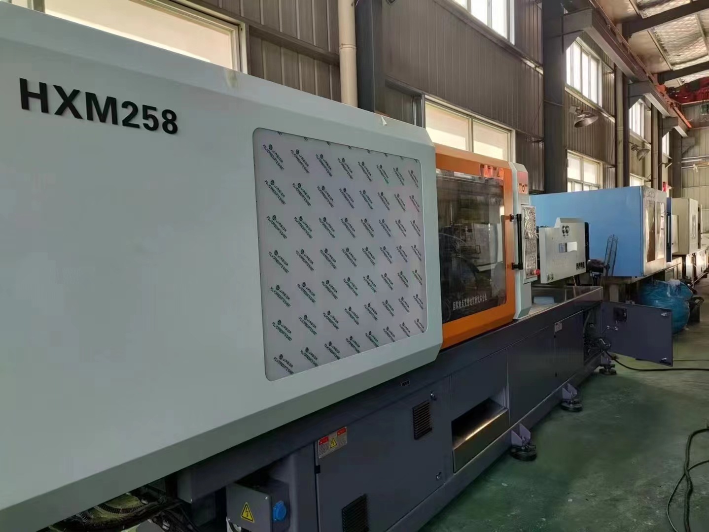 现货供应258t海雄牌注塑机 锁模力258t 大型卧式注塑机