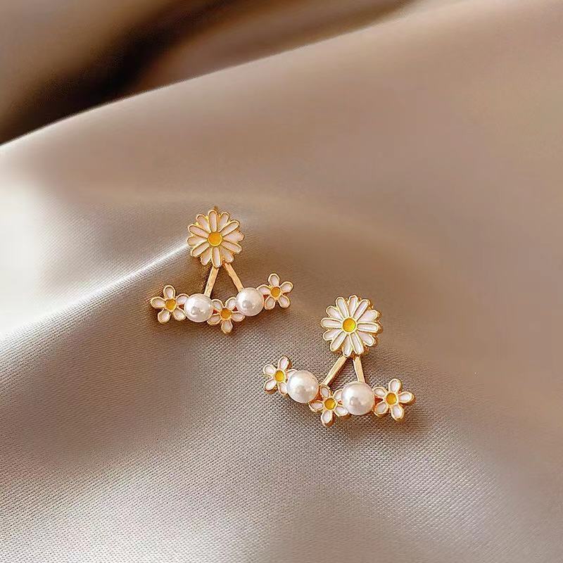 日韩东大门甜美小雏菊耳钉s925银针田园清新日常通勤ins风耳环