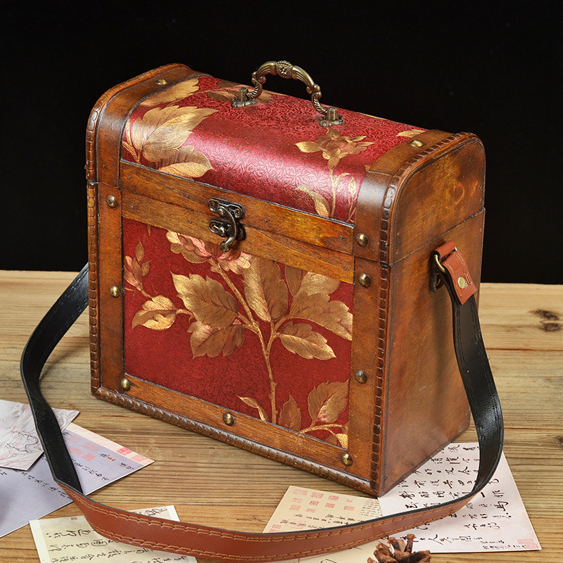 欧式复古单肩包做旧方型旅行箱包怀旧时尚收藏箱证件首饰箱工艺品