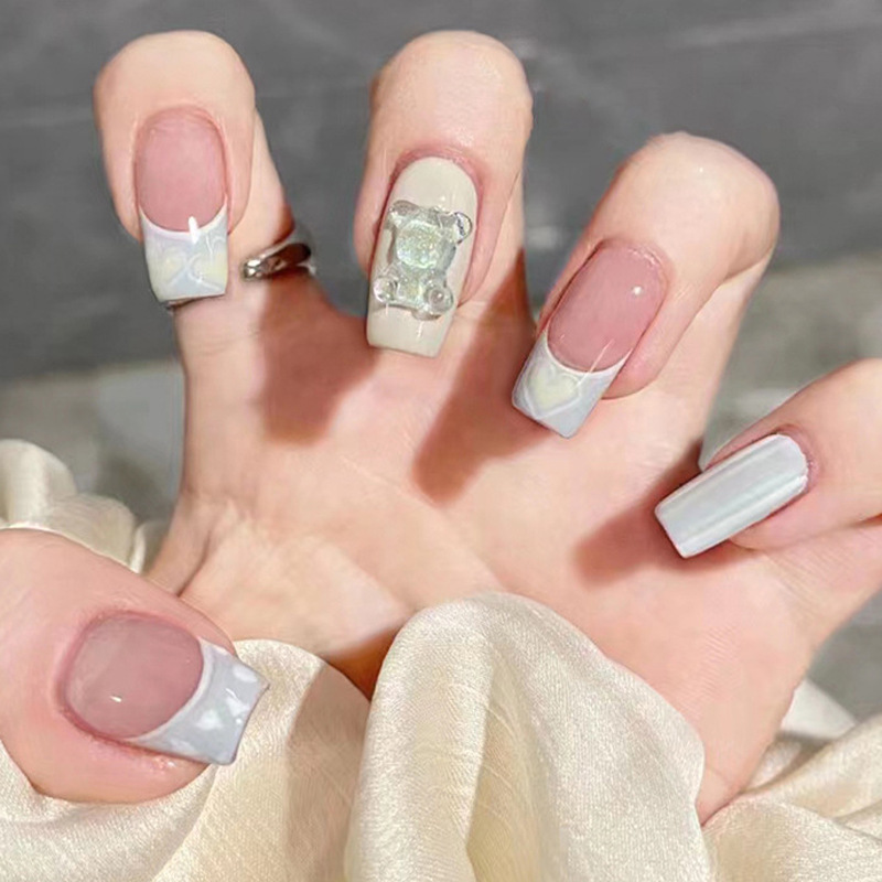 清新淡蓝法式穿戴甲片可爱水晶小熊美甲贴片可拆卸假指甲成品新款
