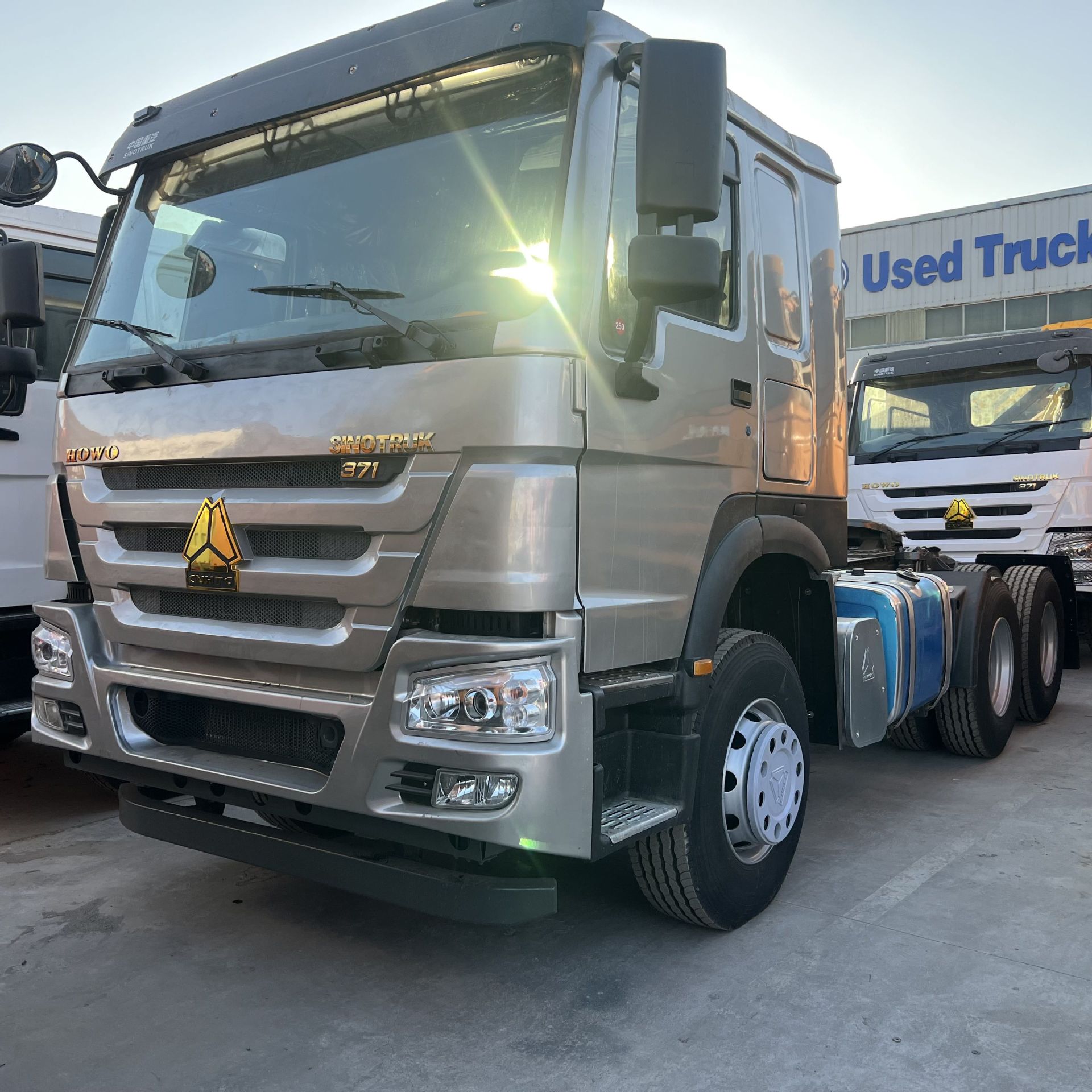跨境中国重汽豪沃howo 371 6x4牵引车 库存车商用车货车重卡车头