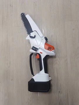 手持迷你电链锯家用小型充电式园林伐木锯户外快速切割单手锂电锯