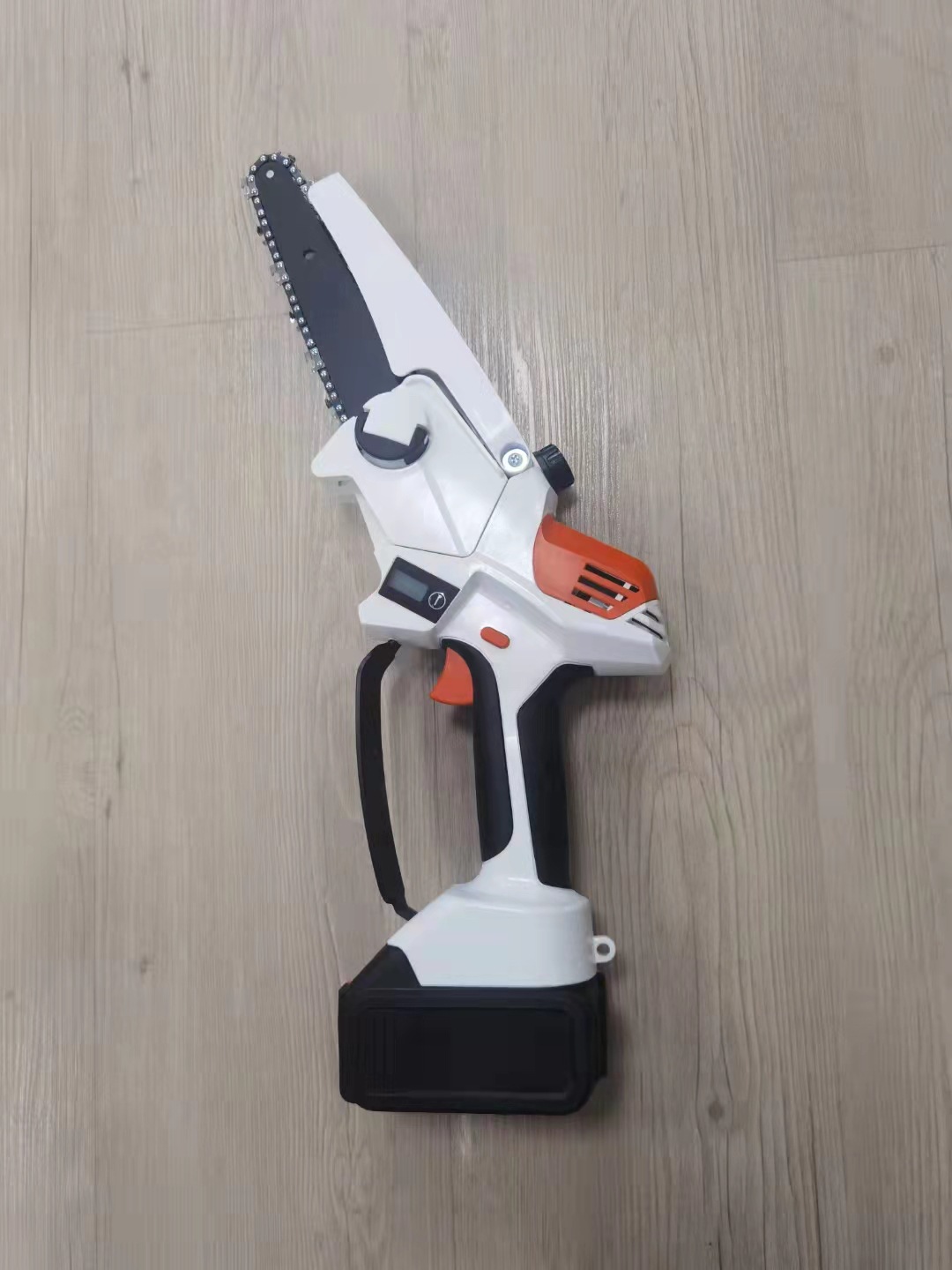 手持迷你电链锯家用小型充电式园林伐木锯户外快速切割单手锂电锯