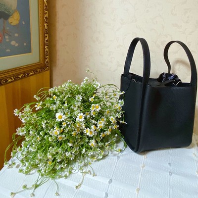 Diamond Songmont Vegetable Basket Bag 2022 New Bucket Bag Large Capacity Leather One-Shoulder Crossbody Handbag 1001