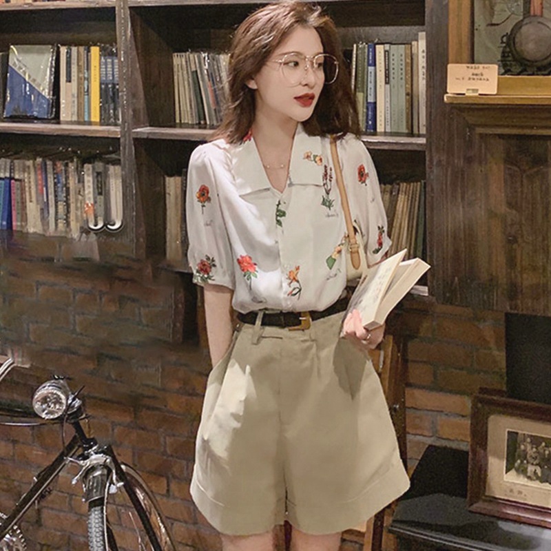 盐系炸街穿搭短裤套装女夏小个子御姐休闲港风复古职业chic两件套