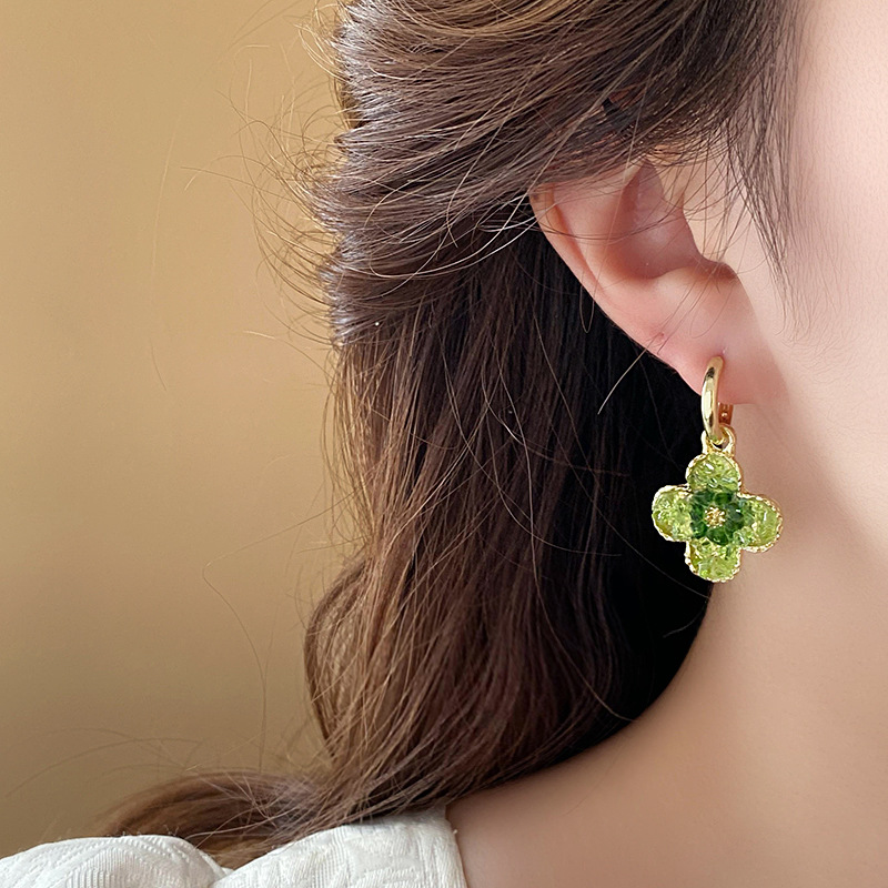 Fresh and Stylish Green Crystal Flowers Ear Clip Internet Celebrity Trendy Earrings Advanced Sentong Qin All-Match Earrings Wholesale