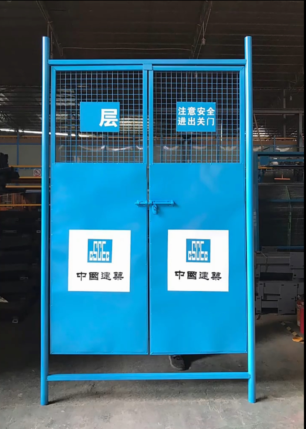 加厚电梯井口防护门隔离洞口围挡安全门电梯警示门工地施工电梯门
