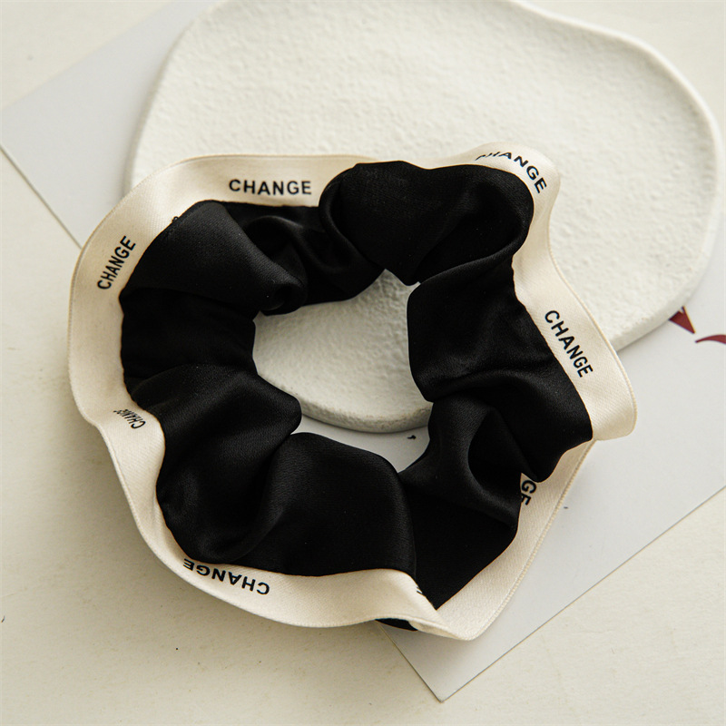 New Classic Style Large Intestine Hair Band Hair Rope French Female Ponytail Cloth Hair Ring Pleated Hair Accessories Spot Batch