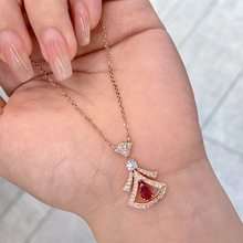 全781523年宝格丽女神系列新款流苏扇子项链,露思同款 上身惊