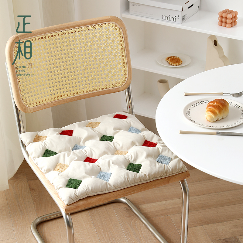 学生坐垫椅垫四季通用钩花家用餐桌座垫屁垫海绵坐垫餐椅椅子垫