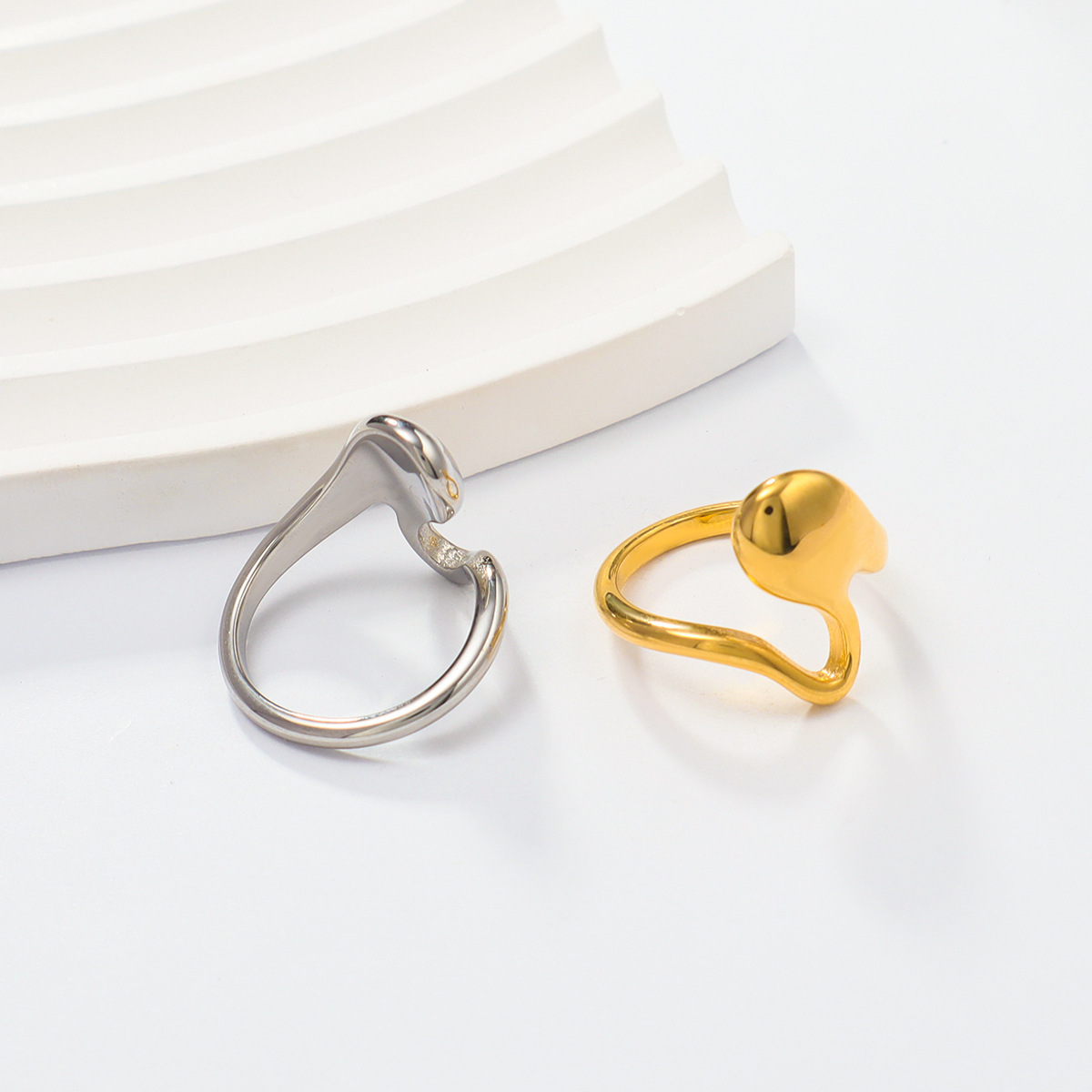 欧美跨境ins冷淡风嘻哈异形不规则光面戒指18k金钛钢潮流小众指环