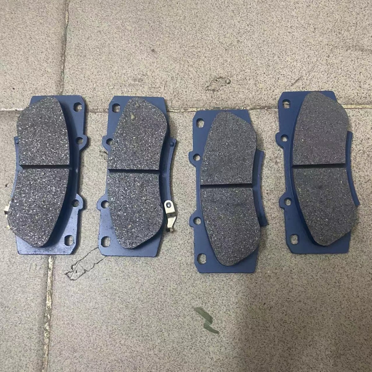 批发汽车零件刹车蹄片,用于hilux kun25 26 3 04465