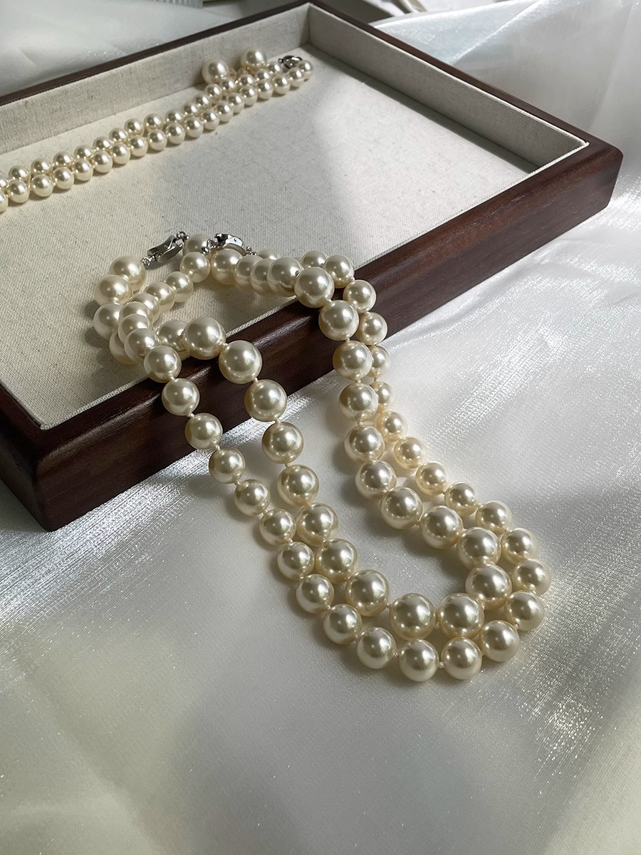 Ni Ni Same Style Retro French Knotted Perfect Circle Strong Light Shijia Pearl Necklace Classic All-Match Necklace S925 Silver