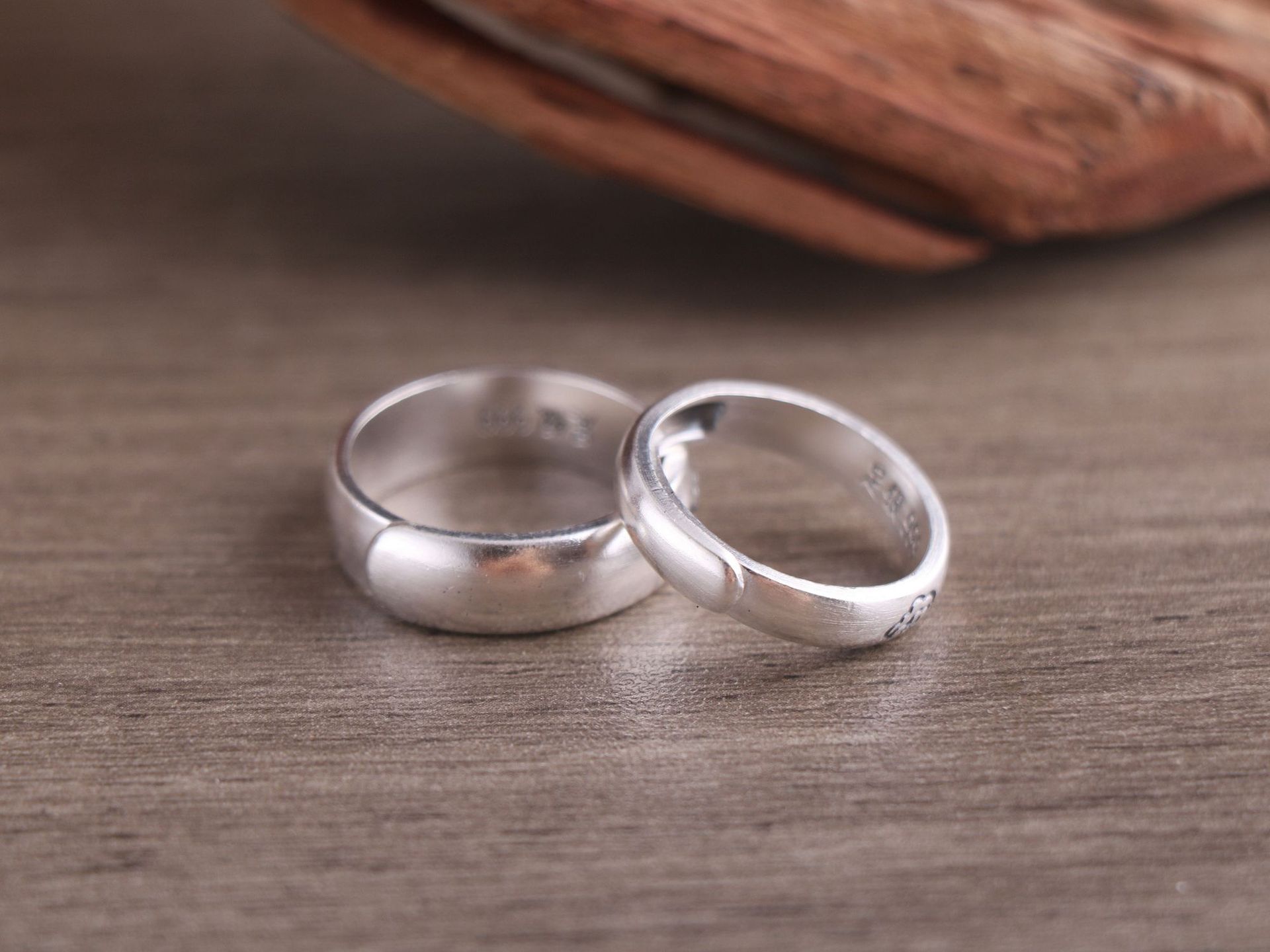 足银s999纯银戒指 复古民族风古法银祥云情侣款对戒纪念日送女友