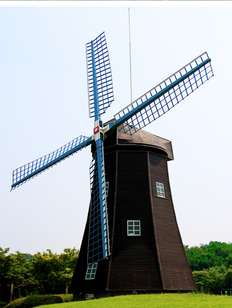 厂家直销防腐木荷兰景观风车 景区公园动态实木网红打卡造景设备