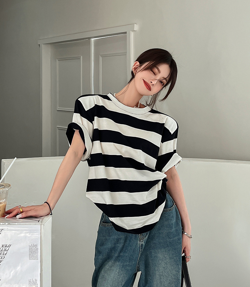 黑白条纹短袖t恤女ins韩版宽松中长款圆领夏季休闲垫肩半袖上衣潮