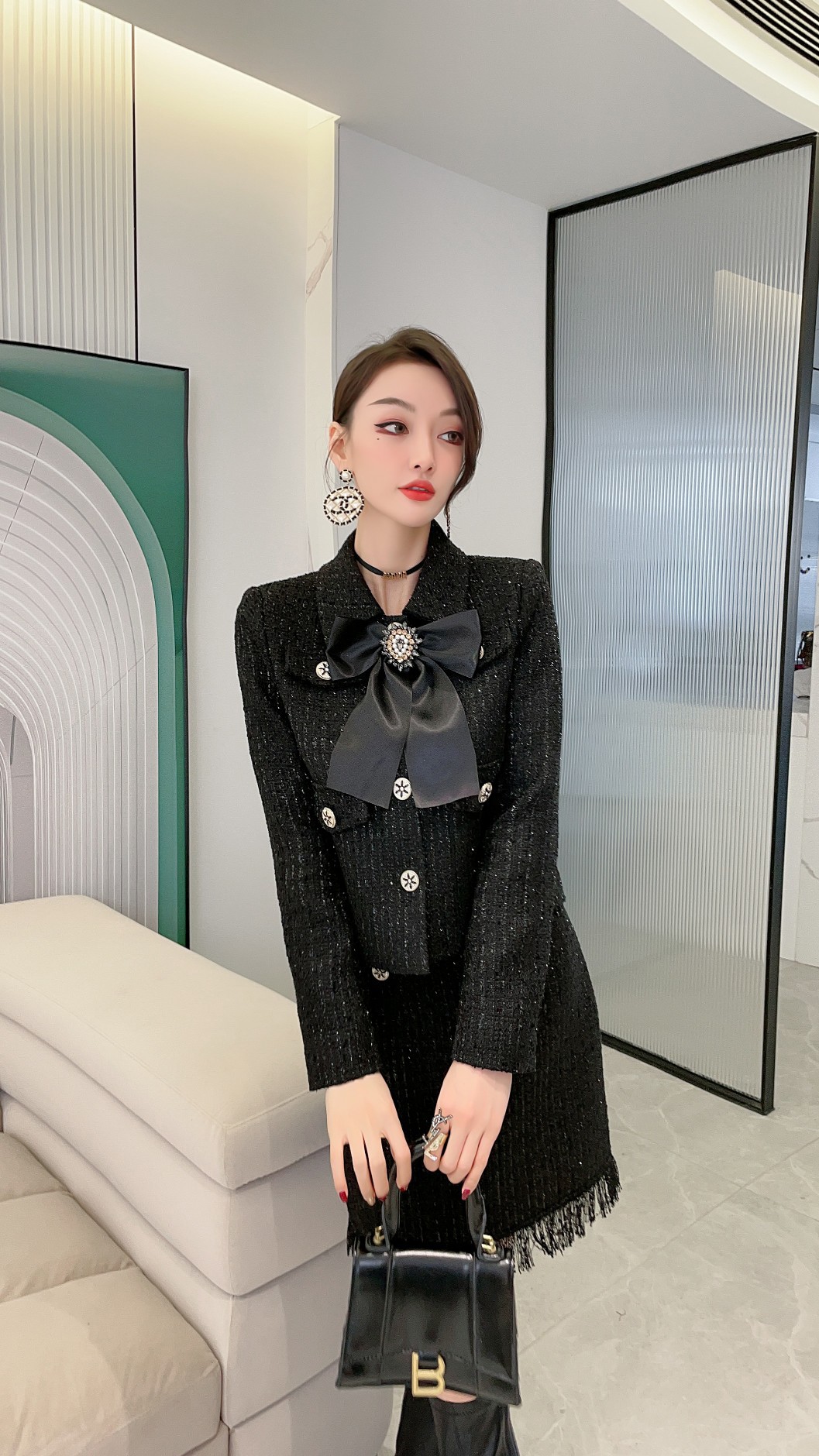 蝴蝶结亮丝名媛小香风套装洋气2021秋冬气质复古粗花呢两件套女