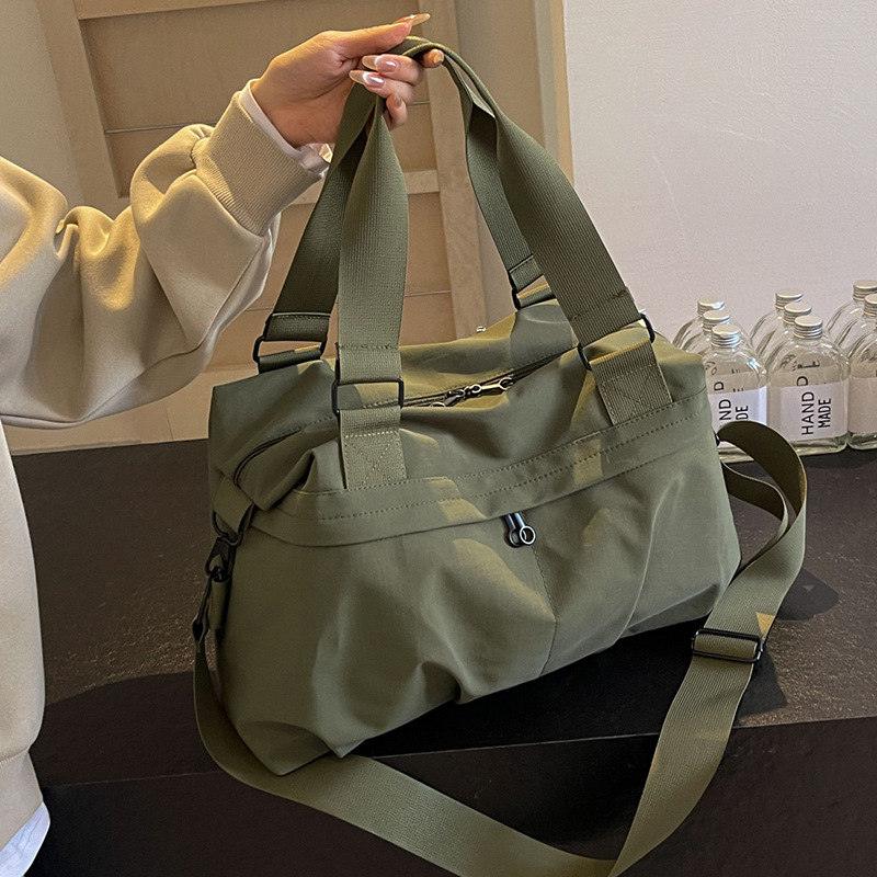 大容量包包女2024新款休闲斜挎布包出差行李包时尚女士短途旅行包