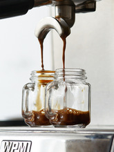 迷你咖啡浓缩液分装瓶密封罐小样酒杯蜂蜜样品收纳罐子储存罐