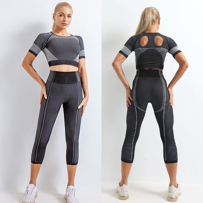 Quick-Drying Seamless Yoga Clothes Short-Sleeved Top Lulu Hip Raise High Waist Yoga Pants Fitness Trousers Sports Yoga Suit