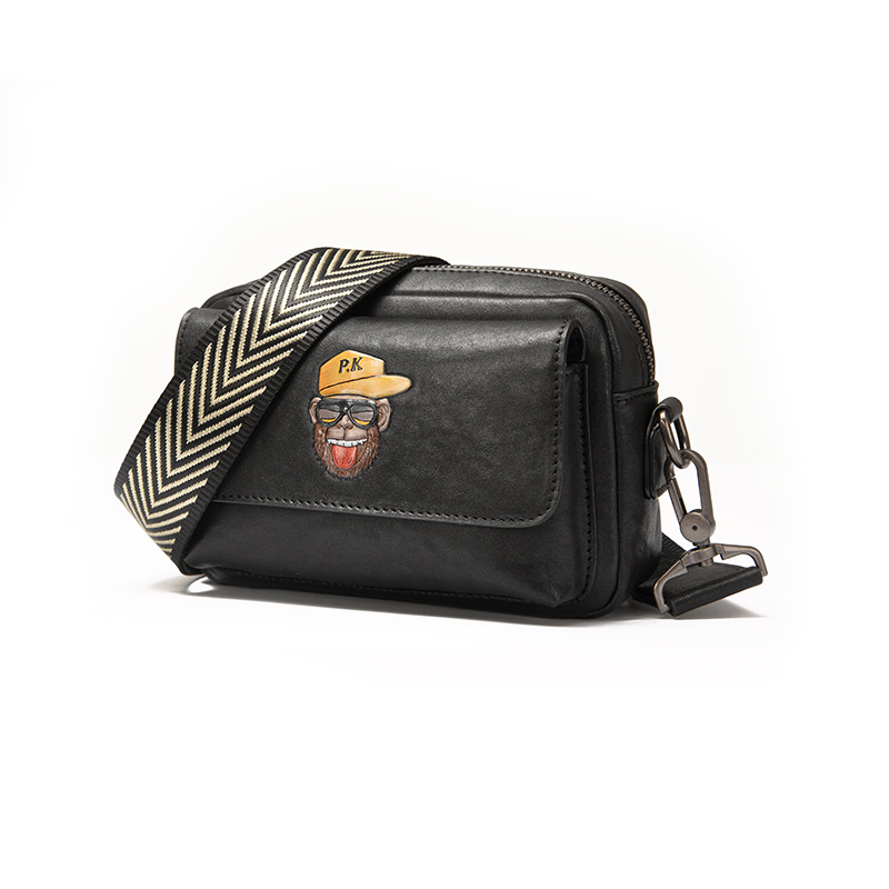 2021新款男士小单肩斜挎包ins街头潮牌胸背包男生时尚便携腰挎包