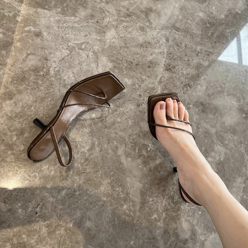 葡萄妈studiolee 法式细带方头设计感高跟鞋夹趾气质小猫跟凉拖鞋
