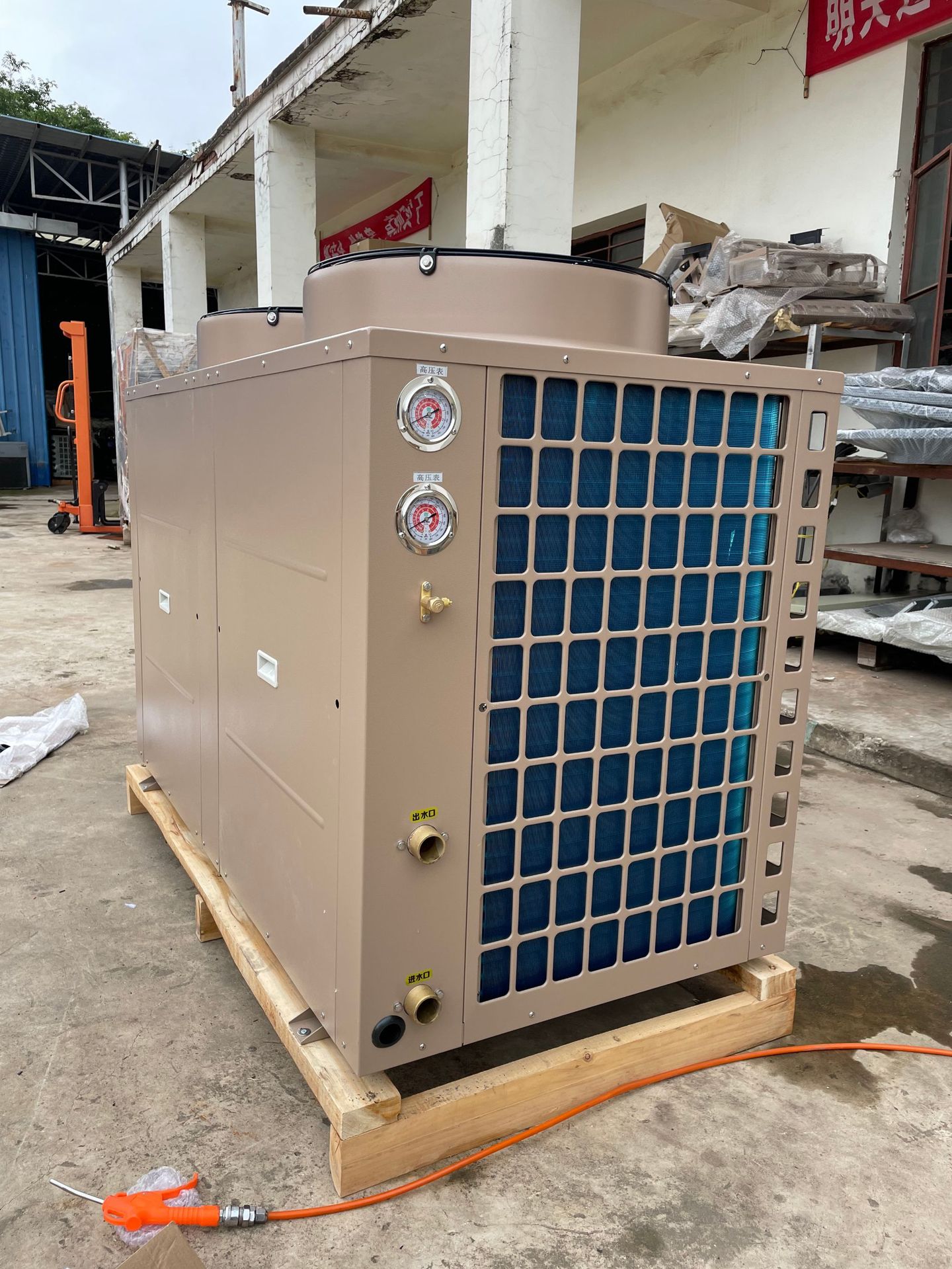 空气能热水器10匹一体空气源热泵地暖热水器商用-阿里巴巴