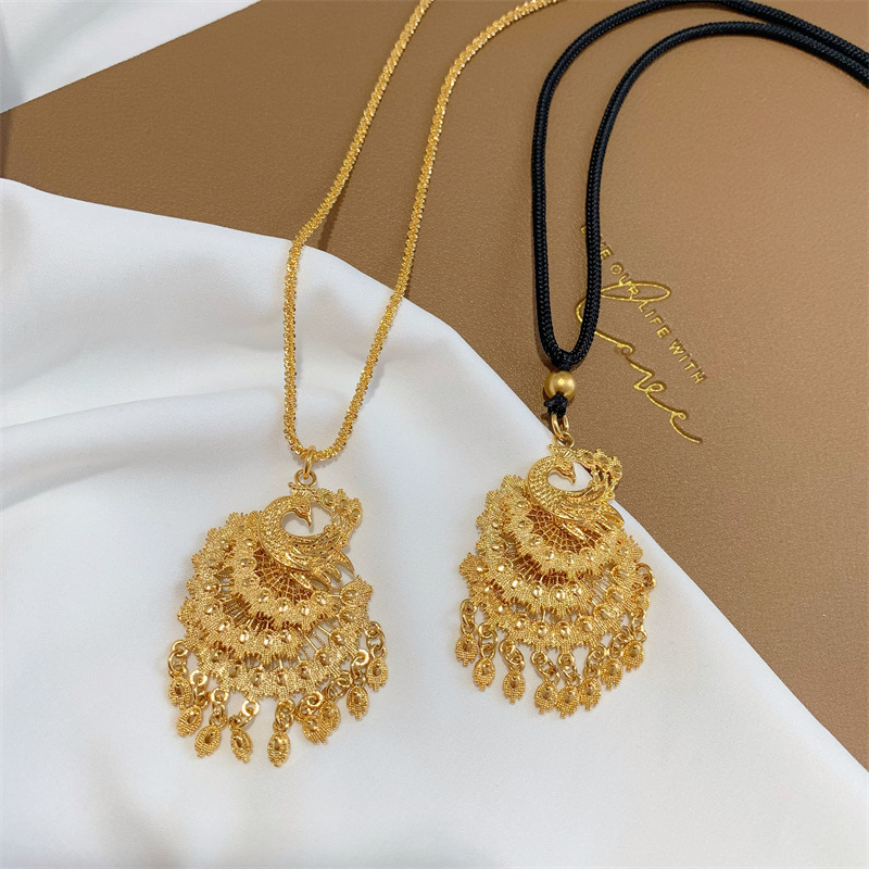 国潮精品孔雀金店同款吊坠越南沙金仿黄金首饰黑绳凤凰项链女批发