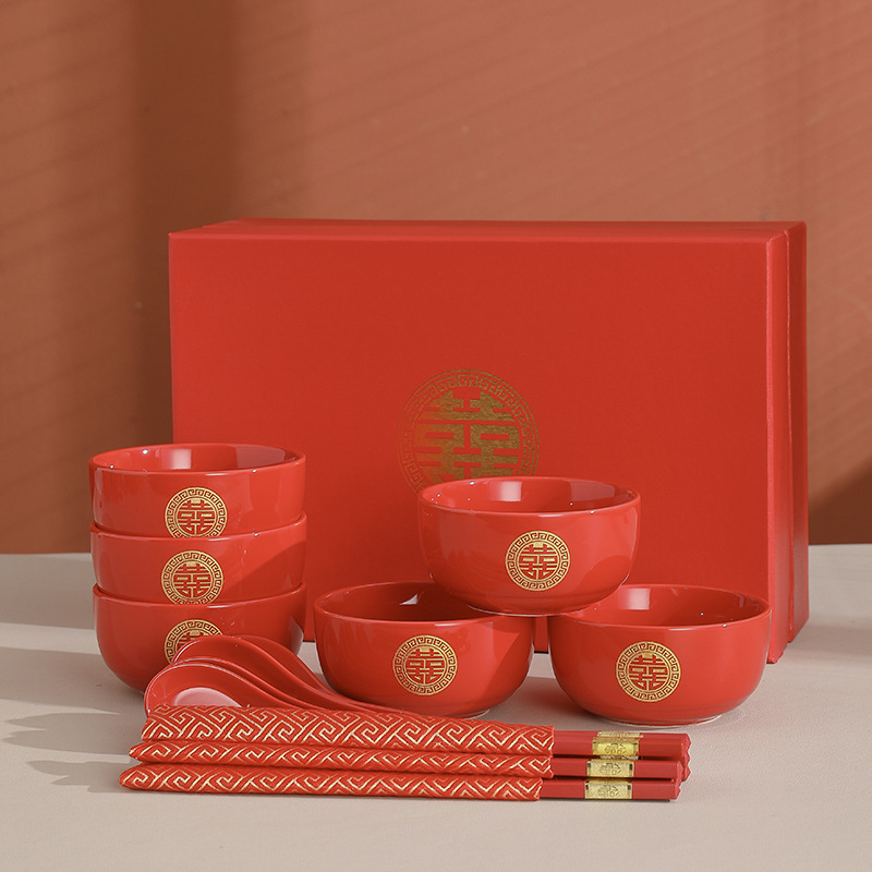 Bowl Wedding Couple Bowls and Chopsticks Set Women's Wedding Red Ceramic Bowl Pairs of Tableware High-End Gift Box Wedding Gift