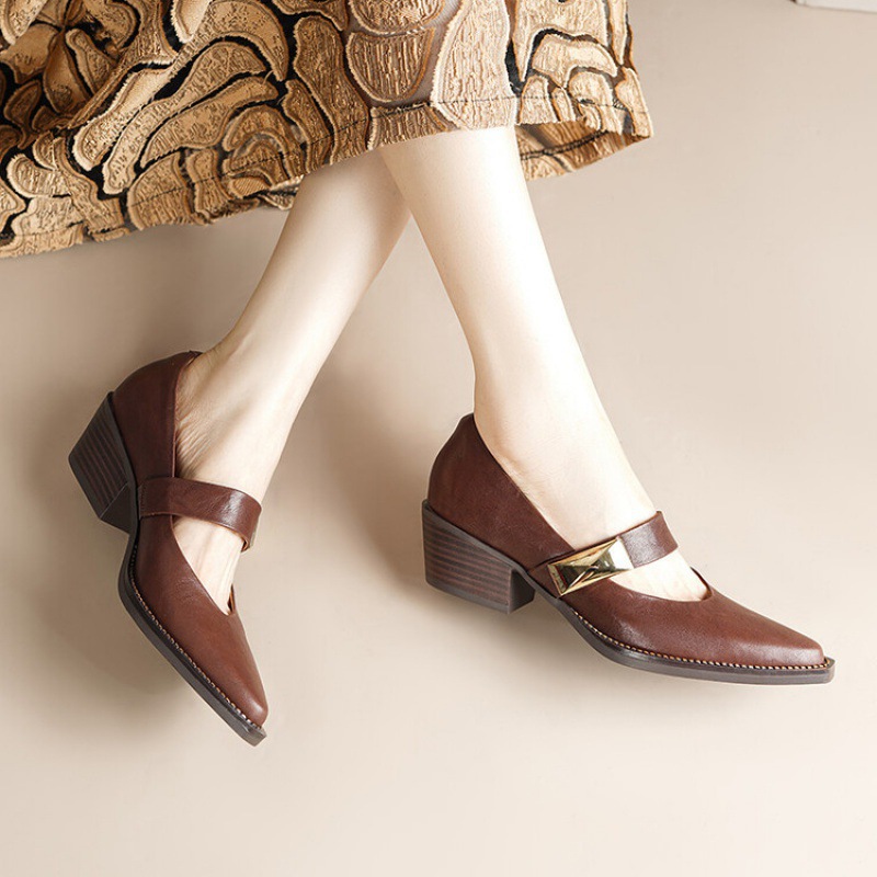 女士休闲皮鞋玛丽珍鞋粗跟单鞋女2024新款复古时尚浅口尖头中跟鞋