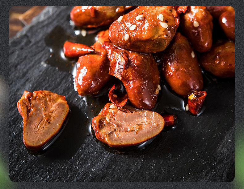 香辣味30包 整盒划算,香辣鸭心20包 鸭翅10包,香辣鸭心20包 鸭肝8包