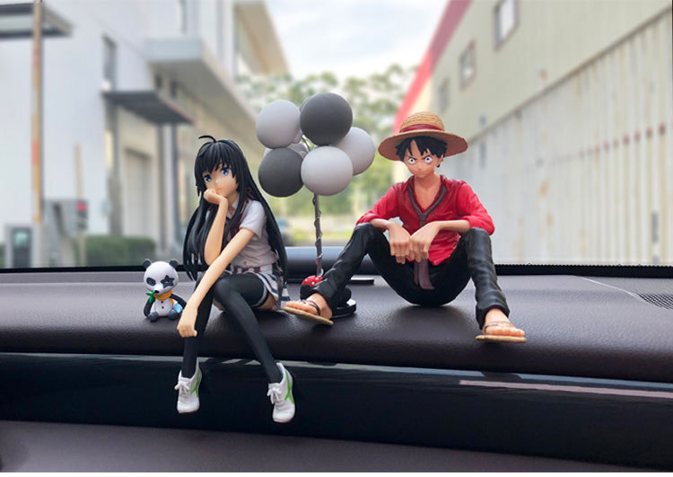 汽车摆件车内饰品手办路飞雪乃美少女中控台动漫装饰网红车载用品