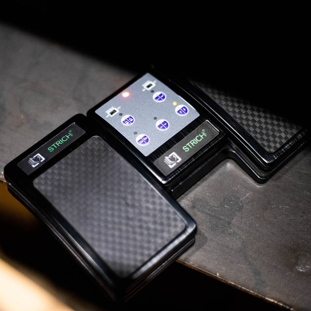 脚踩翻谱器ipad自动电子智能无线蓝牙吉他翻页踏板曲谱手机翻页器