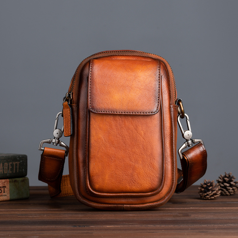 复古风格便捷款上市头层树高植鞣牛皮复古休闲男士斜挎包